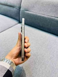 ياالله السلام عليكم ايفون 15 pro max ذاكرة 256 بطارية 97 جديد بمعنى ال...