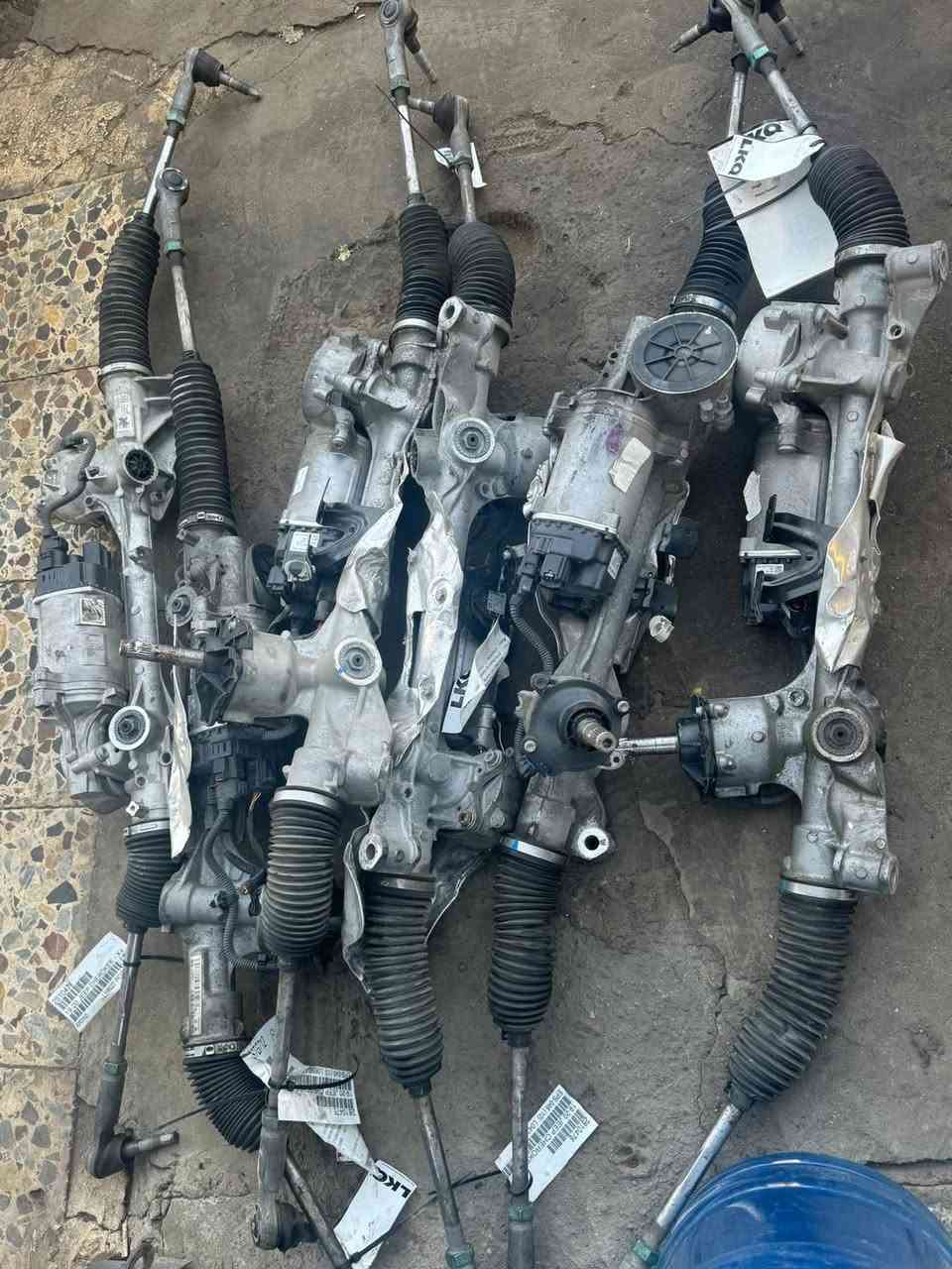 السلام عليكم ورحمه الله 🌹🌹
على بركة الله 

ادوات احتياطية شيروكي (بزون) - كومباس - رينيگيد 

جديد - مستعمل ✔️

محل محمد النقاش 

ادوات صدر مع وجود ورشة صيانه 🔧

زيوت و فلاتر 

ادوات محرك 2.0turbo - 1.3rurbo🧰

العنوان : بغداد ساحة الطيران ش الشيخ عمر 📍

 📞 ***********
