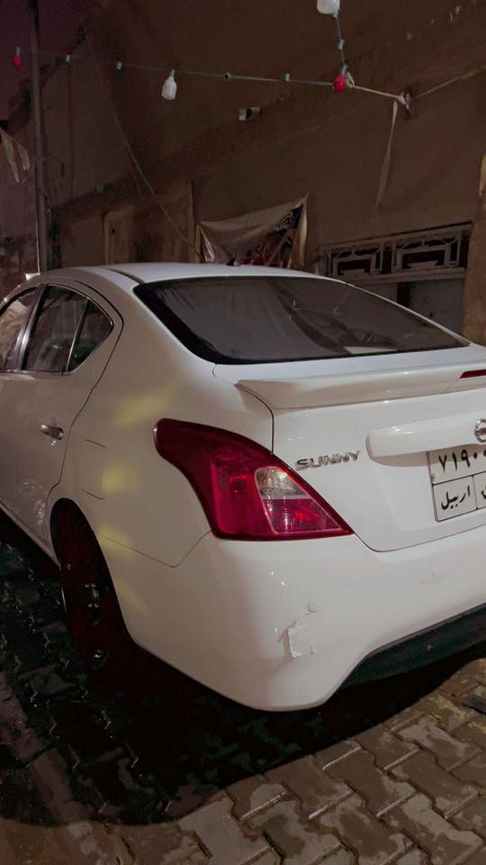 نيسان سني ٢٢ هندي هندي ام البليته الزركه ام الحسااسات السياره كفاله من الصبغ ماعده طخه مأشر عليها بالصور كلششش جديده اني منتسب بالعتبه اروح بيها واجي ماشيه ٦١ فقط حداديه ١٠٠ بريك تبريد مكينه كير محسن كله عل شرط كهربئيات فول ماناقصها برغيي السياره عليها لايتات وبلوجكترات زنون والسياره حييل حلوه بس لايت مال السايق شويه مصوفر سعرها ١١٩ وبيها مجال بسيط
 مكان نجف ***********
