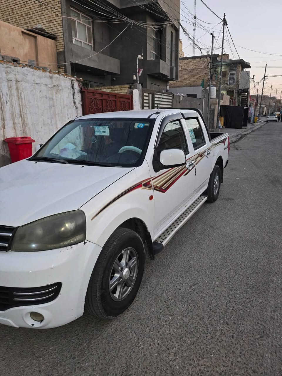 السلام عليكم كريت ويل مديل 19 رقم قادسية مكفولة السيارة ما عدة الجاملغ الامامي بي شبر بارد
 السيارة خير من الله 
السعر دفتر وبي مجال للشراي 
عنوان السيارة كربلاء
رقم راعيها ***********
