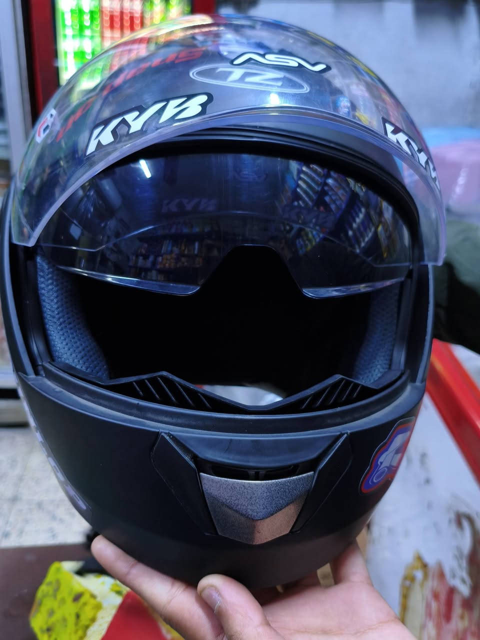 سلام عليكم خوذة فج قلاب  للبيع السعر 40 الف المكان بغداد مدينة الصدر  للتواصل ***********
