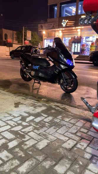 السلام عليكم شباب دراجه للبيع مديل 2008 دراجه طافيه بيهة بكن ومسوي قيم بل يرضي بي الله رقمي ***********متواجد واتساب مكاني بغداد
