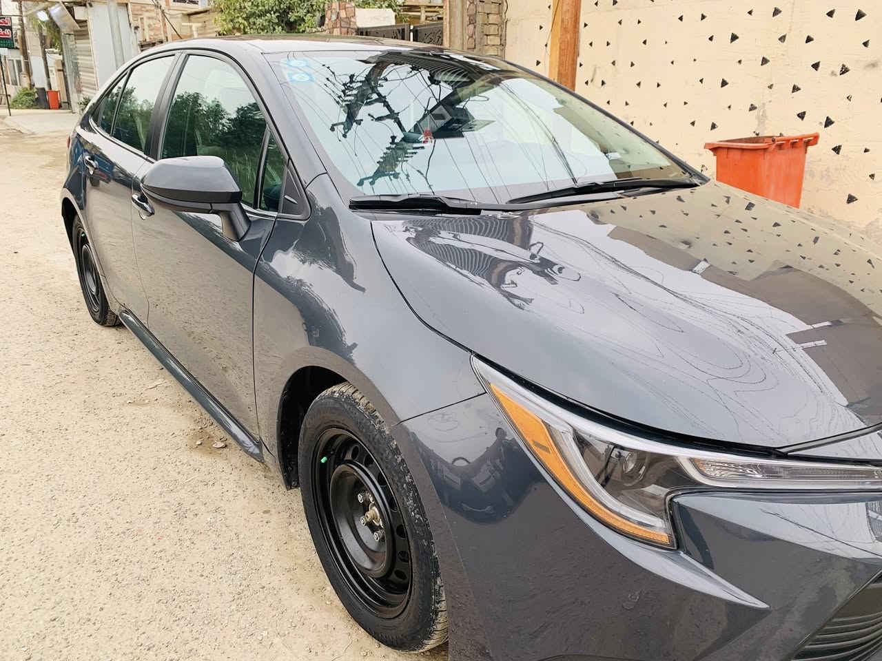 سلام عليكم كورلاا موديل 2023
وارد امريكي سياره حادثهه موضح بل صور 
مكينه 2000 دبل نوزل 
بيهه جاملغ جهه السايق مصبوغ او نص بنيد مصبوغ 
السياره ماشيه 30000 الف ميل 
جديده استخدم شخصي او عندي سونار بيهه 
شاشه تحكم سايد بريك دكمه اوتو هولد 
رادار 
مكان السياره بغداد الحريه الدولعي 
السعر 155 او بيهه مجال 
***********
