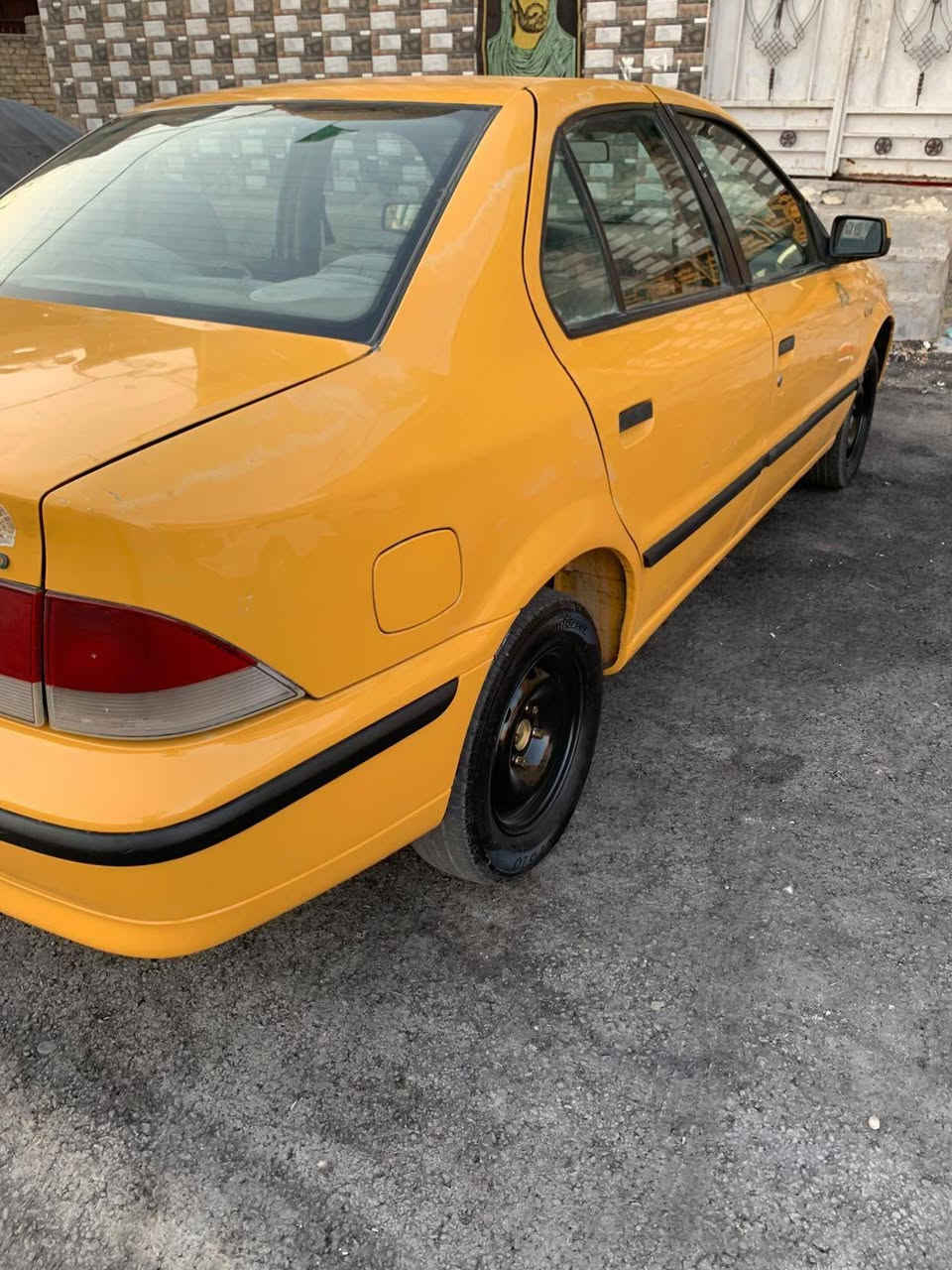 سلام عليكم سمند مديل 11 سياره احله من صور سياره بلاديه وكهريائيات كلهة شغاله كير مكينه خير من الله سياره عارضهة 30 وبيهة مجال قليل  صاحبهة يريد تحويل سيارهة حداديه نص ونص عنواني بغداد مدينه لصدر ***********
