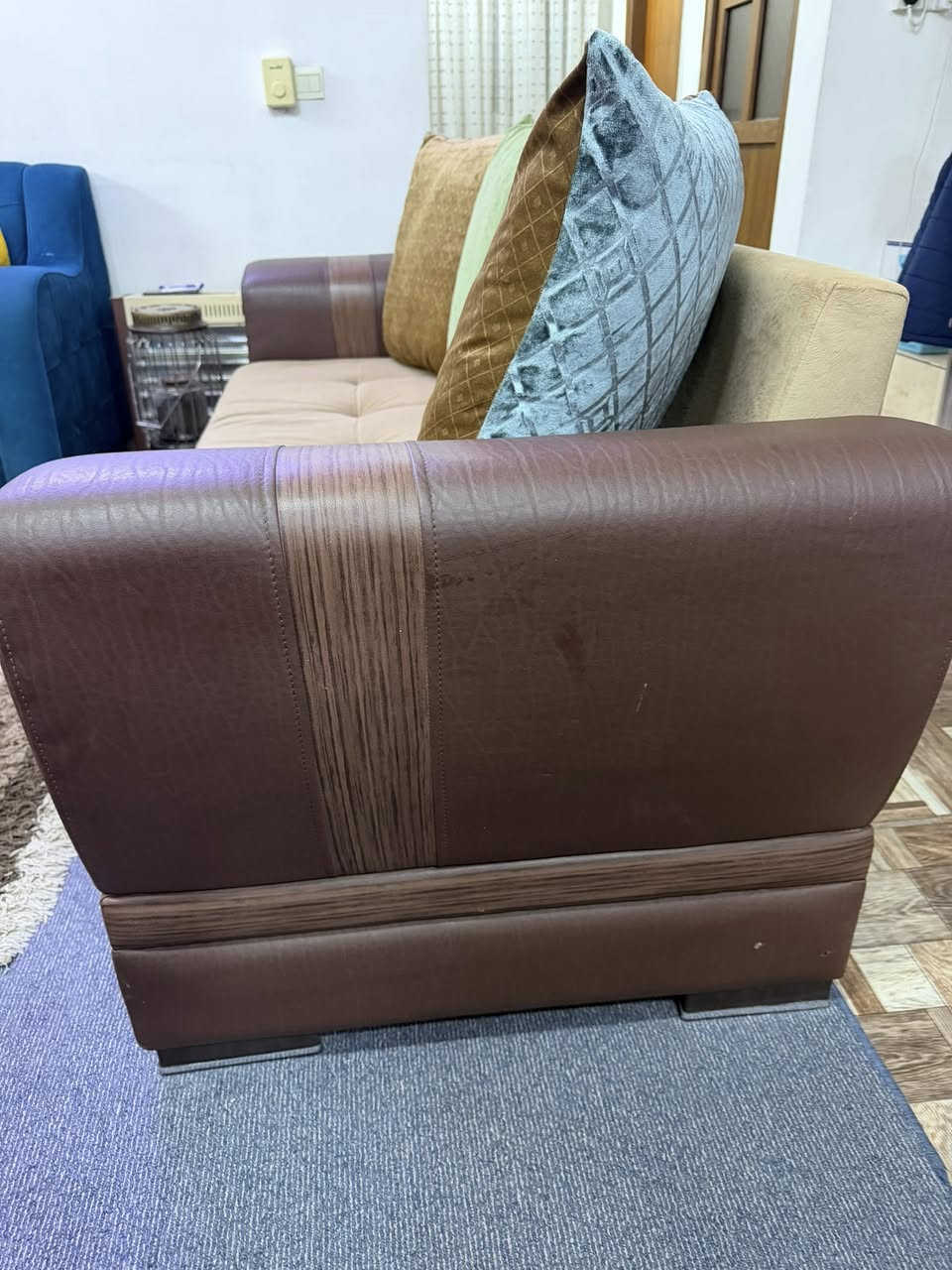 قنفات عدد 2 للبيع نضيفات جدا السعر 150,000


**إذا كنت صاحب هذا الإعلان وتريد حذفه لأي سبب، رجاءا أرسل رسالة إلى الدعم الفني**