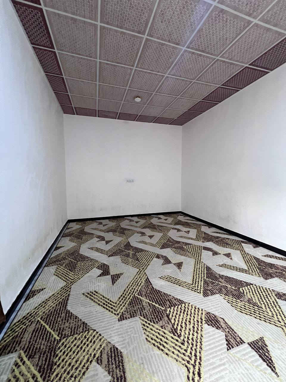 دار سكن للبيع 🏠
المساحة :: 140م / شارع تبليط 10
#السعر :: 68 مليون قابل للتفاوض
ملك صرف زراعي عراقي نموذج 25
كونكريت البناء #حديث ومرتب
#يحتوي :: غرفتين منام طارمة أستقبال مطبخ 
صحيات خارجية صالة واسعة صحيات داخلية
مناور درج / قريب من المدارس 
إبي الخصيب - العوجة - شارع المقيمين 
#للاستفسار :: ***********
