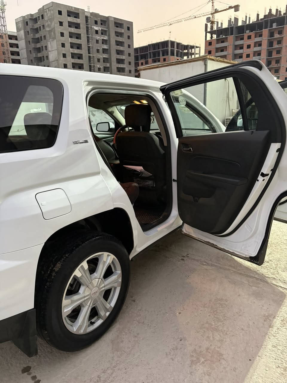 جمسي تيران مديل 2017  السعر 120 رقم نجف راعيها بلبصره ولسياره بلبصره ***********
