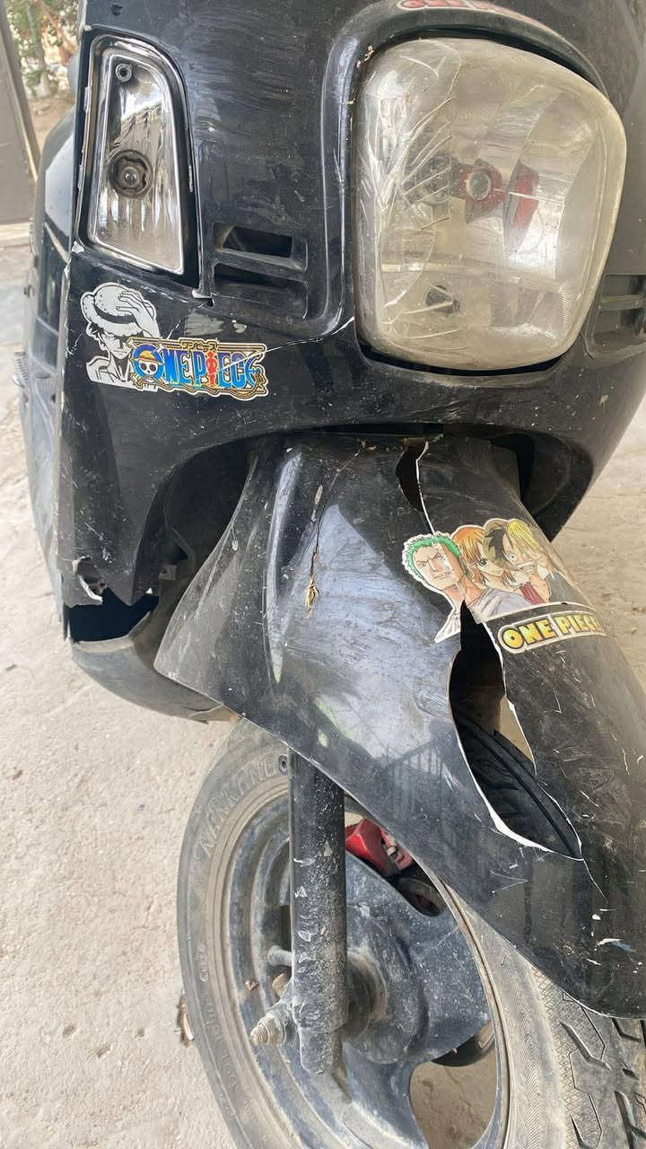 سلام عليكم ماكس بوليس كابريتر دراجة خير من الله مكينة مفتوحة شلعة فول السعر450 وبيه مجال مكاني جسر ديالى الجديد  *********** واتساب ..
هاي ضربة بسيطة بس كفر واشارة بس شغالة الإشارة
