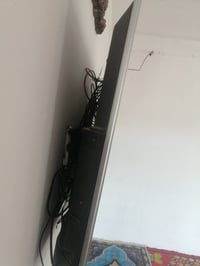 شاشه بلازمه للبيع تدعم النت ويوتيوب وكوكل صدار حديث 400بيها مجال بصيط ...