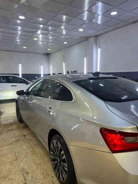 📢📢📢السلام عليكم 
ماليبو 2017 امريكي🚗🚗🚗 
سياره نظيفه 🚗
هزه وسنويه جديده 👌
كابون بانزين 📌📌
كير محرك شرط مسكر 👌👌👌
ماشيه 190 ك 🚗
طخم تاير جديد 🚗
فول عده فتحه 
تبريد قطعتين 🥶🥶🥶
مواصفات معروفه 
سياره مايعوزه برغي 🚗🚗
شرط ترايك للبصره 🚗🚗
ضررها قطعتين ونص بدون اي دواخل 
شرط وبدون ايربك 📌📌
سعرها 100 وبيها مجال 💵💵💵
الي يحب يتفضل خاص 📞📞
أو يتصل ***********📞
***********📞
