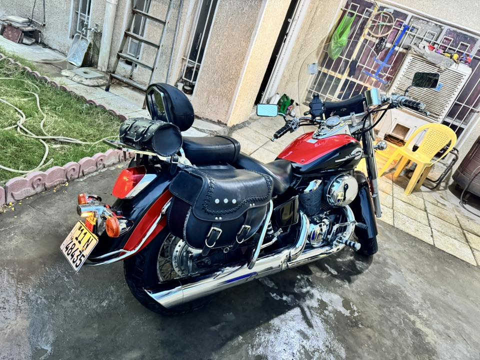 شادو 400 للبيع
رقم بغداد اصولي ، مو دگ لو ترهيم
موديل 1997
الدراجه ما ماشيه بالعراق ، من الرمبه و مخزنه
باسمي و رقمين انگليزي و ملصق و تحويل ثاني يوم
مكفوله من كل شي ، محرك كير و صدر و كهربائيات و كلشي بيها شغال و تايراتها هم جدد من اليابان
بدون صبغ 
كل اضافاتها من جنط و دروعه و جامه اماميه و تجوه و سيبايه خلفية يابانيات اصليات ، ما بيها شي تجاري
موجود الملصق مال اليابان مالتها و صورتها بالمزاد هم مخليهن و تكدر تدگها بالنت و تتاكد
السعر 31 ورقة
مكانها بغداد / الرصافة
للاتصال ***********
