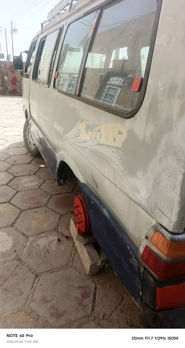 سلام عليكم بسته بدون مكينه كير اكسن جديد كلش غرفه جديده كهربائيات شغلا  حداديه خير من الله ***********
١٠وبيها مجال قليل
