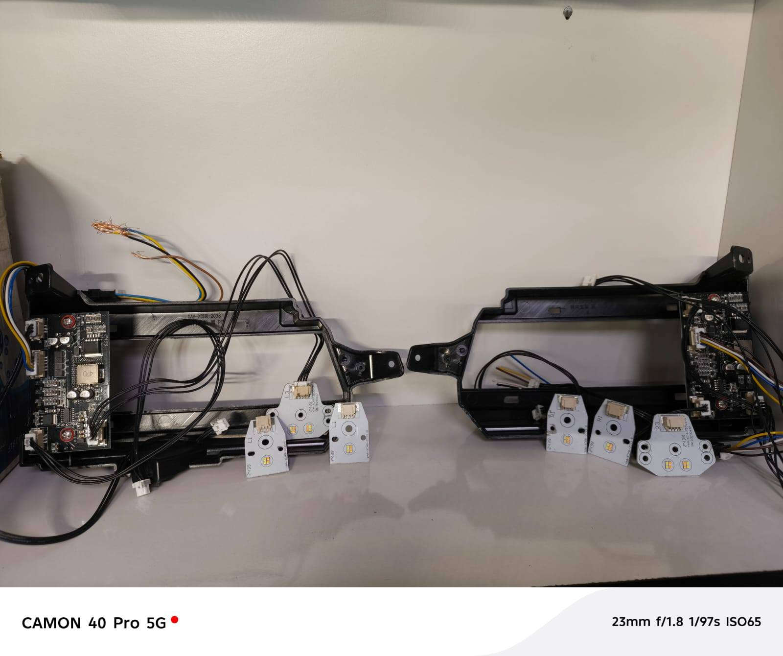 لد جارجر أبو اشاره اصلي موديل2023 +2024
شباب عندي نوعيتين عندي اصلي شركه موبار  وعندي تجاري  
الكميه محدوده للاستفسار 
***********
