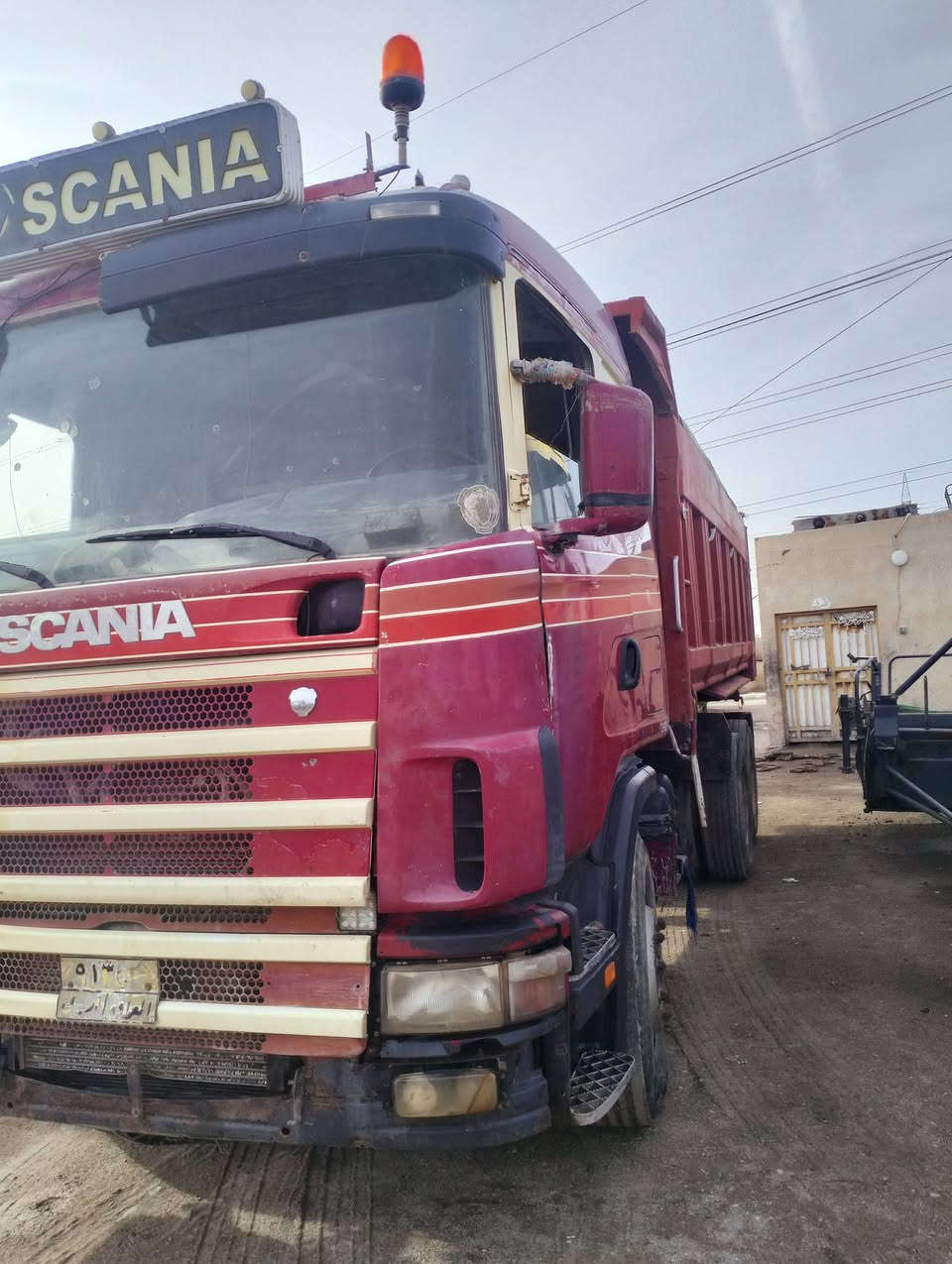 ‏‪0771 284 5333‬‏
سلام عليكم 
اسكانيه موديل ألفين كلاب 
رقم أربيل 
تونه مسوين بيها وكاله عامه قبل شهر 
مكينه و كير خير من الله 
كير 3 في 3 
سعر 180 وبيها مجال 
العنوان البصره
