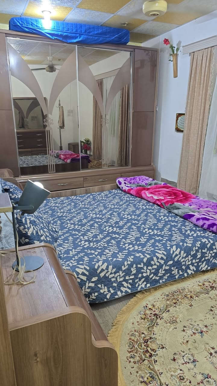 بريهه شارع لاستقلال فرع الكنيسه شقه مؤاثثه للايجار *********** للاستفشار اتصل
