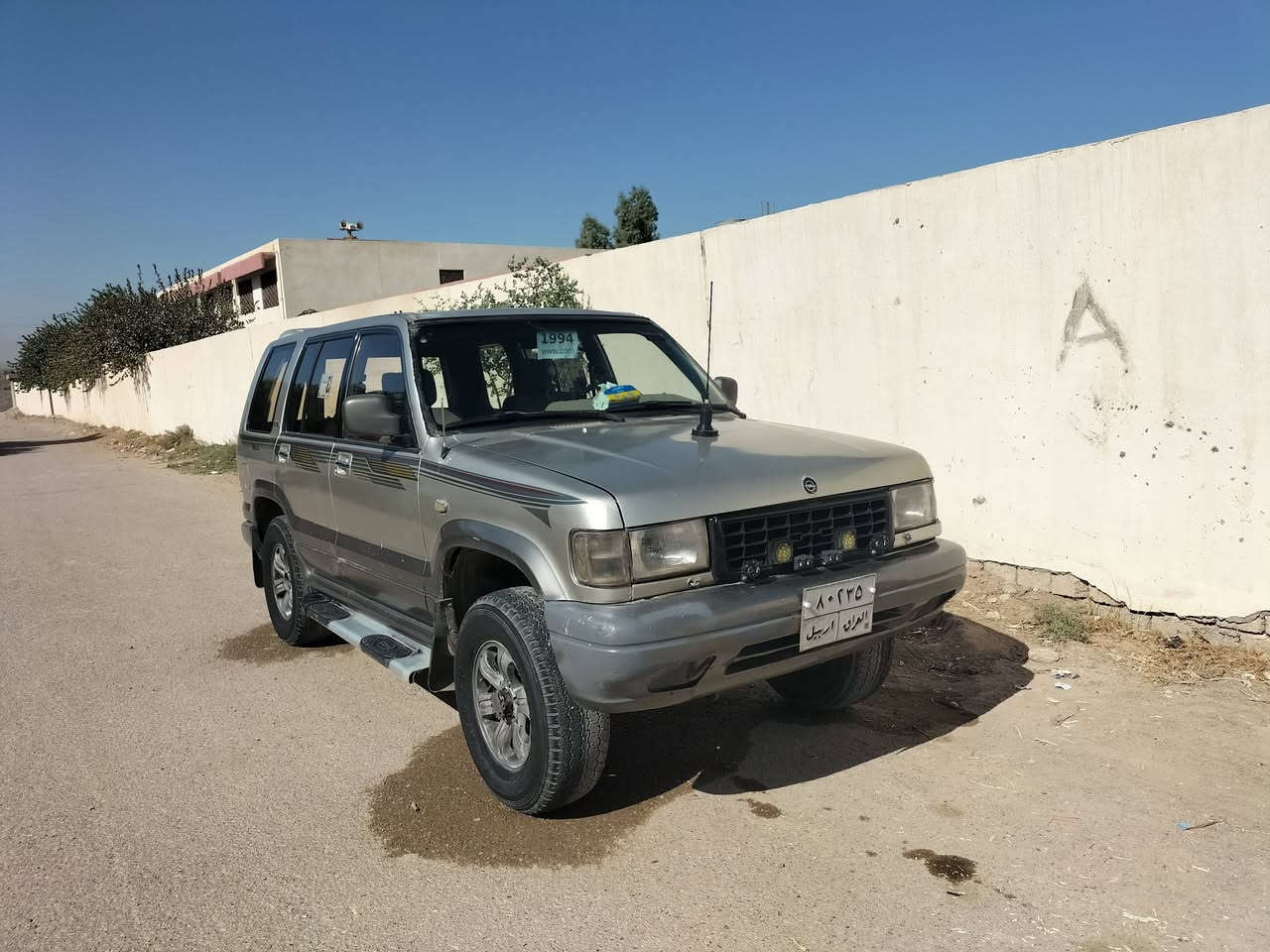 بةناوى خوا ئؤبل ئاسوزى بؤفرؤشتن مؤدئل 1994 كئروو مةكينةى ئؤميكاية كئر تؤماتيكة جوار بستؤنة هةموو كيانى مةزبوتة كارةباى هةمووى ئيش دةكات وةركةراو بةشةرت لئدراوى قورسى نية سبوخ عامة بؤجوانى سةقفى سبوخ نية تةحويل خةرامة براوة بةشةرت سعرى 30وةرةقة بارةى علوجئكة رةقةم ***********يان ***********
