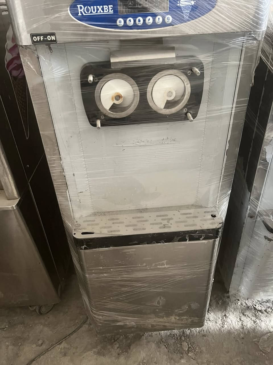 سلام عليكم مكينه سوفت الشمس اخت جديد استخدام كلش قليل دبل كمبريسر تبريد احواض نضام ليلي ع فحص ع ضمان ضمان موسم سعر ١٣بيه مجال قليل مكاني بغداد ***********
