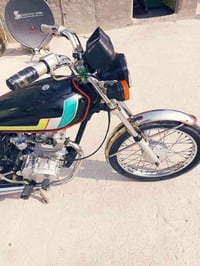 دراجه للبيع اوراق سكنر موديل 2020 مكفوله سعر خاص 07856231863 رقم الهات...