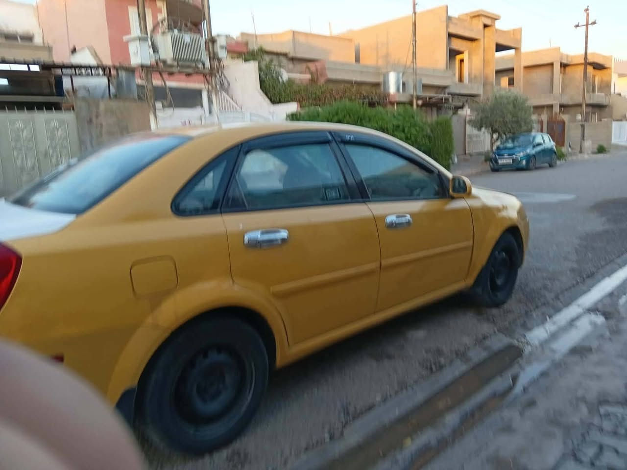 اوبترا وارد امريكي فورنزا موديل ٢٠٠٨ ضررها جاملغ امامي بدون دواخل  مشروع وطني سنويه ٢٨ نقابه مصفره شرط تحويل  سعرها ٤٠ وبيها مجال عنوان كركوك
***********
