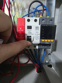 كهربائي • متفرغ • المنصور بغداد