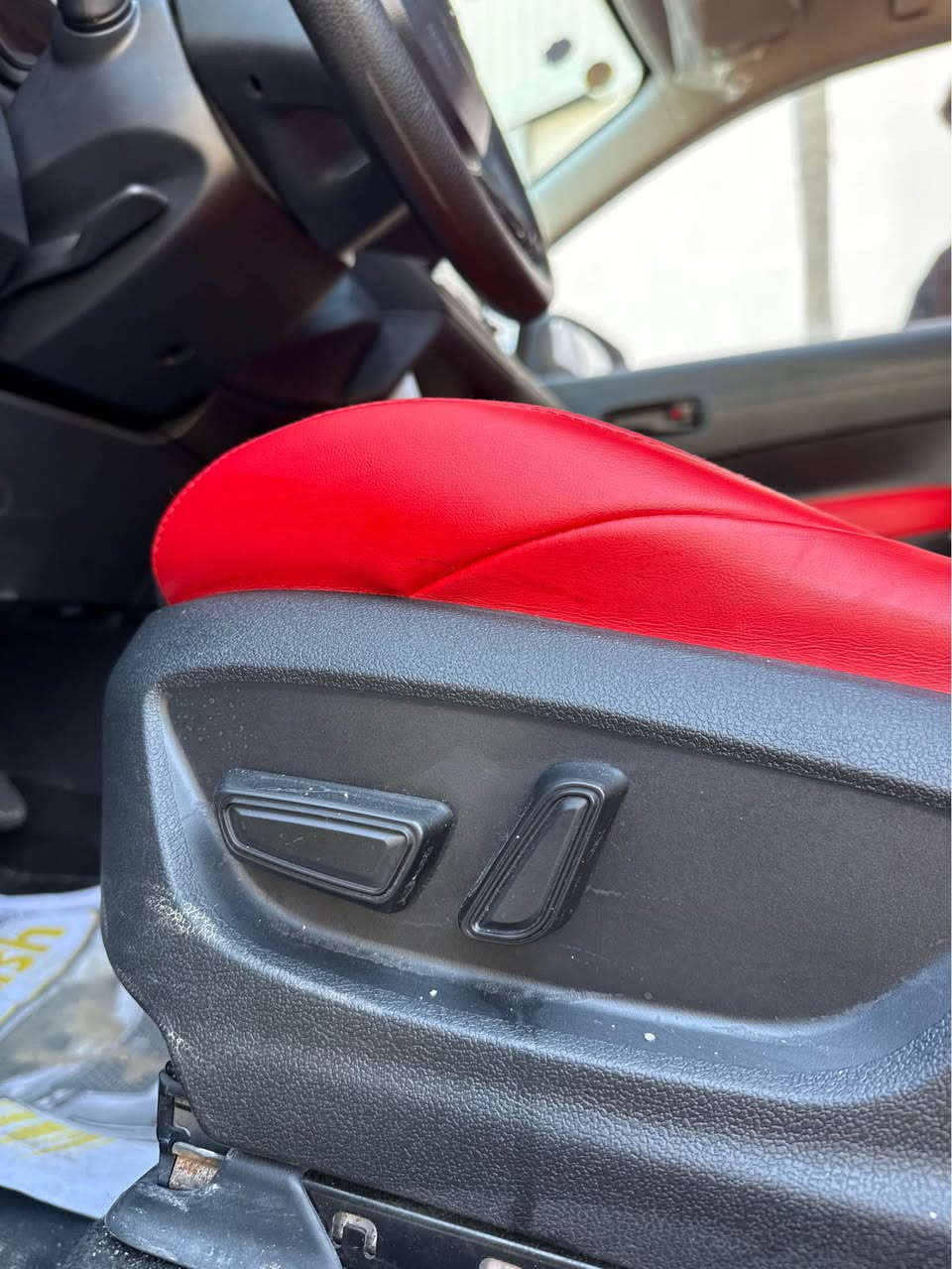 للبيع 

تيوتا فروت لاندر 2025  زيرو 
فول مواصفات للاخير 

فتحه سقف 

5كامرات محيطيه 360 درجه

رادار امامي 

حساس خلفي 

داخل جلد احمر 

شاشه كار بلاي 

صندوق.كهرباء

تحكم سترين كامل 

قياده ذاتيه 

تحديد مسار 

دخول ذكي 

كشن كهرباء 

سياره كفاله من الرصعه  
رقم بغداد اقساط راعيها مدير مدرسه  جاهز للوكاله 

بصره ابو الخصيب 
***********

اتصل و تدلل ￼ سعرها جوه السوك  شرط البصرة, العراق
