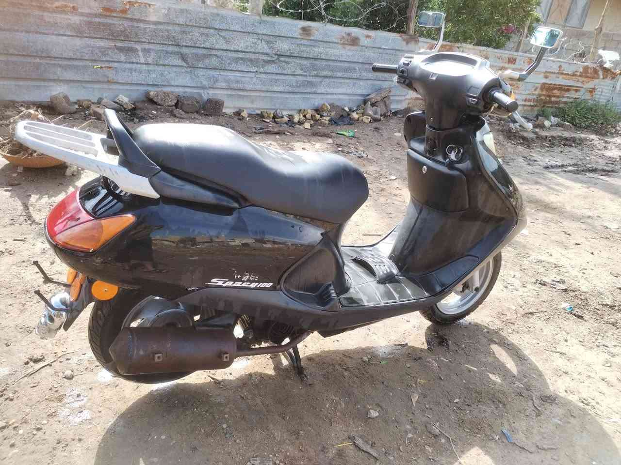 سبيسي ياباني مكفوله اوراق السعر 900 التواصل على الواتساب واتصال،،، ***********
