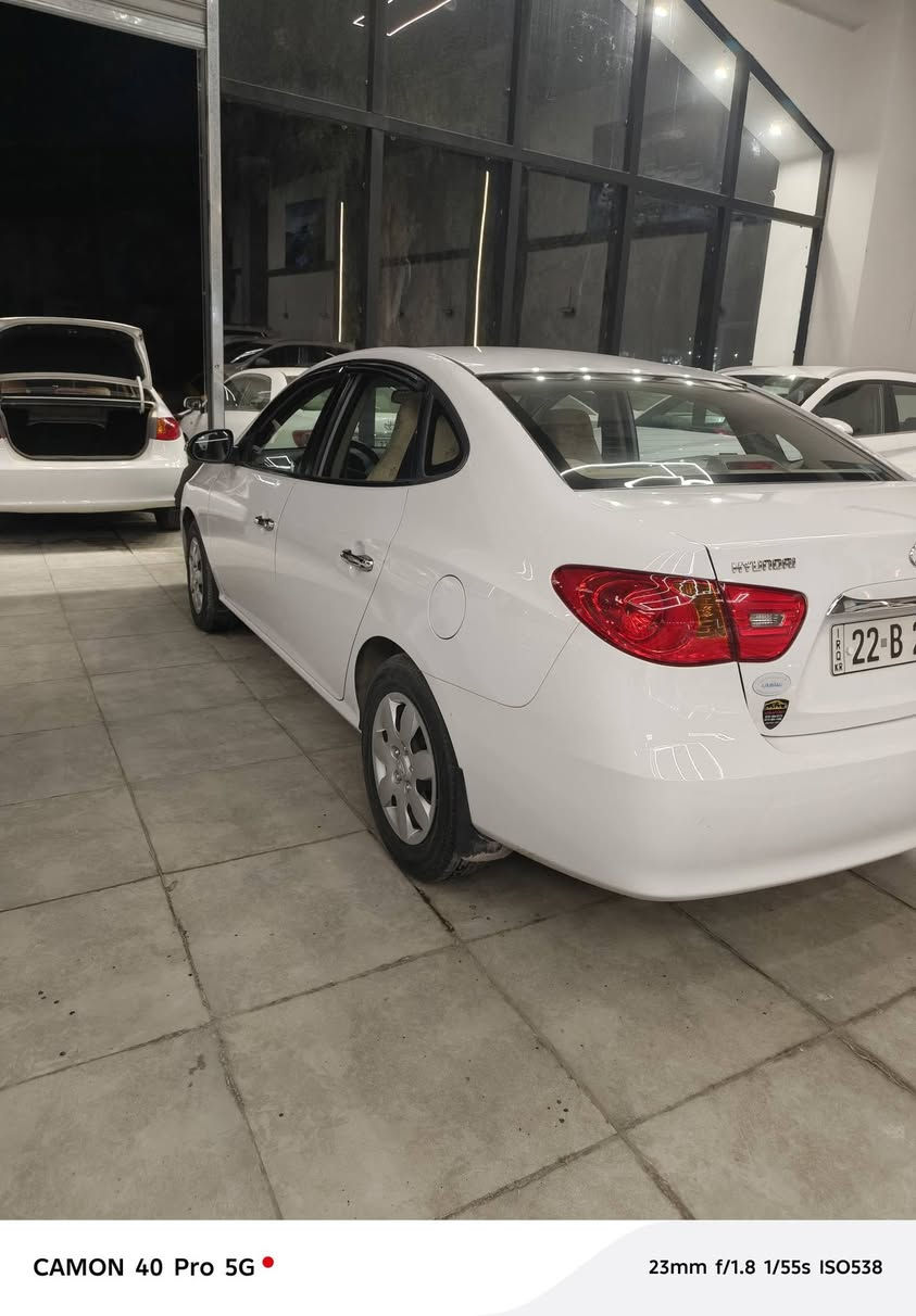 السلام عليكم عندي النترا موديل 11. اربيل  ماشيه 100 بدون صبغ بدون ضرر ماكينه ما مفتوحه السياره شركه كلها ما عدا شبر جاملغ اليمين ماشر بالصور رقم وهزه كله جديد مكلف بالنشر ***********
