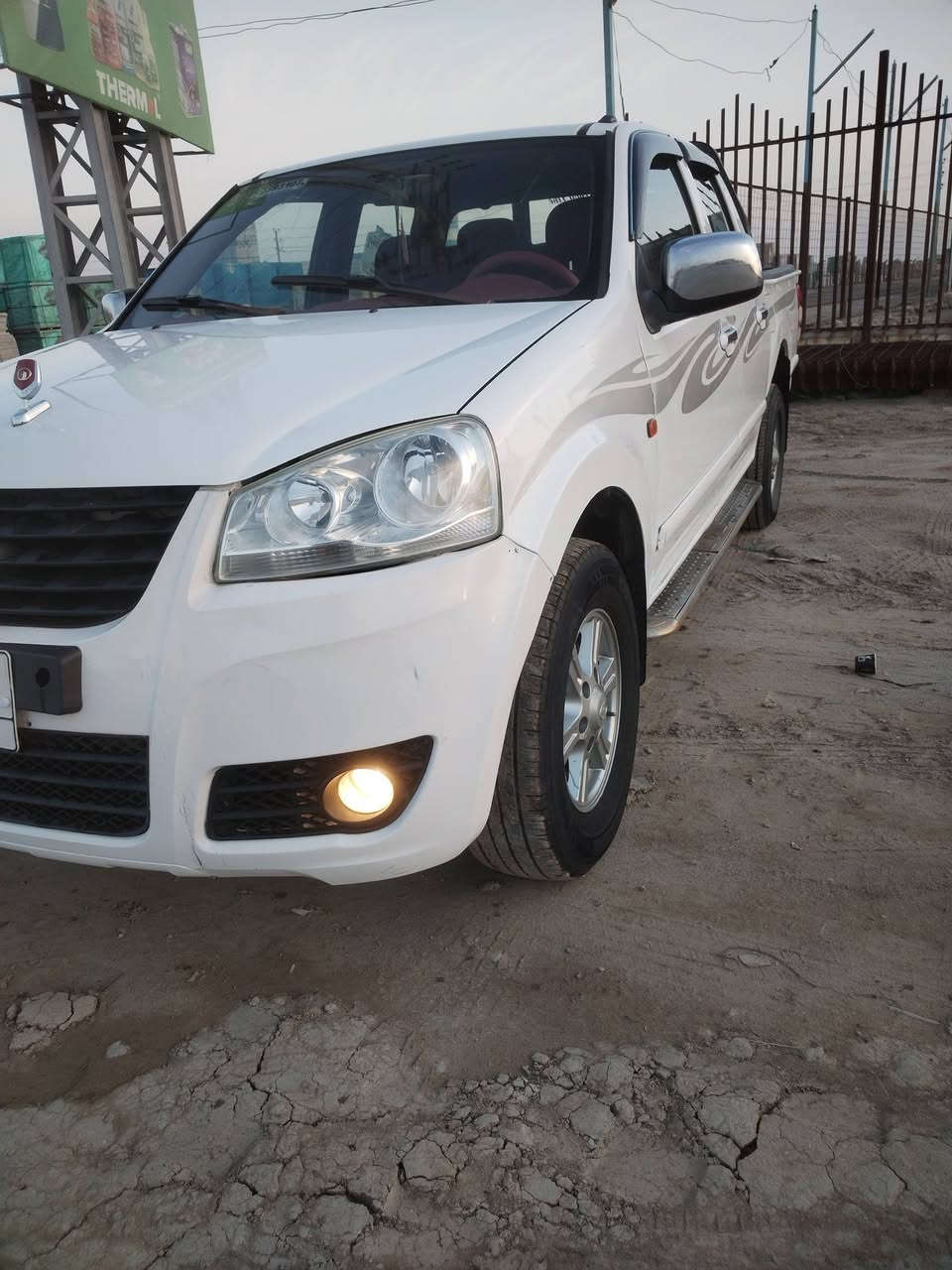 السلام عليكم..
كريت وال للبيع موديل 2012 رقم بابل مشروع وطني

سياره كفاله عامه من الضربه والتبديل كهربائيات شغاله تخم تايرات وحداديه جديده تبريد ثلج
السيارة نظيفة بمعنى الكلمه محرك وكير شركه شرط
السعر 70 ــــ ***********.. *********** مكان ديوانية
