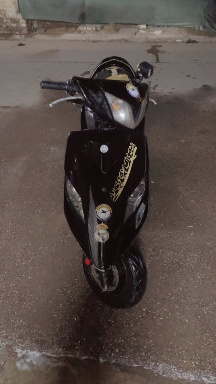 ‏سلام عليكم دراجة ماكس ثعلب 140 كهربائيات كلها سلف فايندر كله شغال دراجة اخذت واحد 600  وبيها مجال بسيط عنواني الشعله ***********
