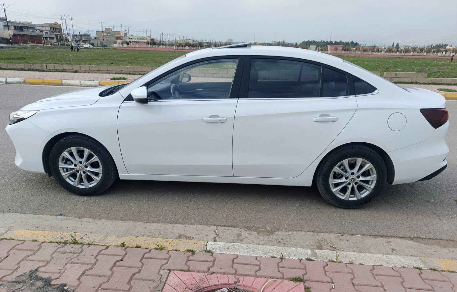 ئێمجی 5  roewe 2024
گێڕتۆماتیک فول مواسفات که متر له 6 هه زار ڕۆشتووه سڵاید به سمه کوشن جلد برێک به سمه ئۆتۆ هۆڵد شاشه ئای پاد السليمانية, العراق


**إذا كنت صاحب هذا الإعلان وتريد حذفه لأي سبب، رجاءا أرسل رسالة إلى الدعم الفني**