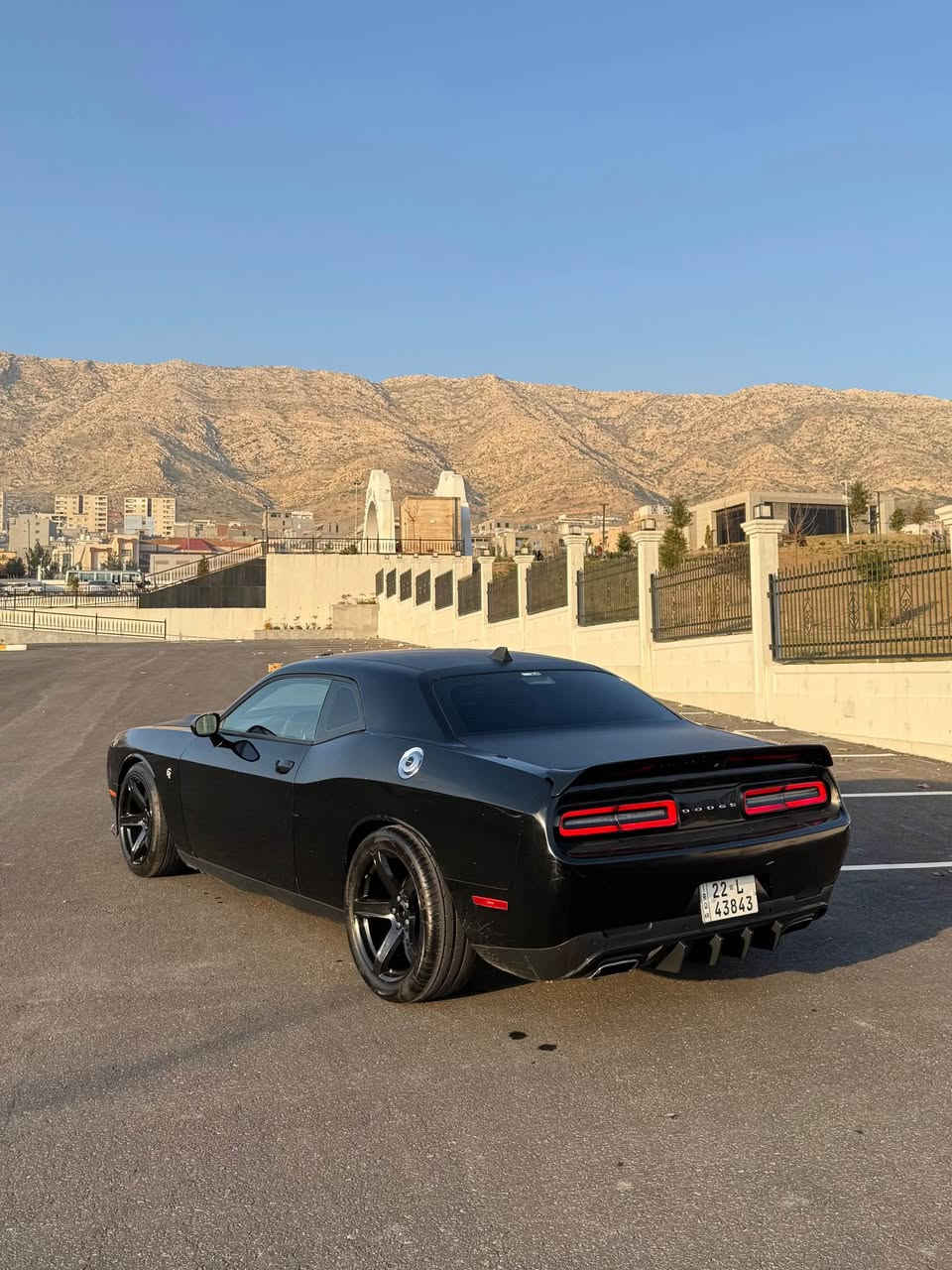 دوج چالنجر Dodge challenger

الموديل : ٢٠١٧ | 2017
محرك ٦ سلندر

اخوان السيارة بيهة ٤-٥ قطع صبغ 
ابيع حزام صبغ

اخوان السيارة مصروف عليها هواي من دعاميات
و لايتات و ويل كب و سقف رولزرايس 
دينار مصرف مابيها

(( السعر : 135 ورقة $ )) ومجال كلش بسيط
و ليشوفها غالية يعبر المنشور بكلمة طيبه 

***********
(( *********** ))

مكان السيارة دهوك 

 السيارة رقم اربيل تحويل ثاني يوم 
مواصفات الچالنجر معروفة دهوك, العراق
