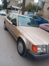 مارسيدس بنز موديل 88 مكفوله محرك وكير وهيكل بلادي السعر 75 ورقه جميع ا...