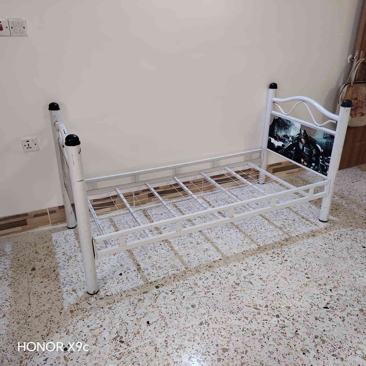 سلام عليكم بيع مستعجل كلش نضيف عيب مابيهن سعر كل ٧٠الف ***********
