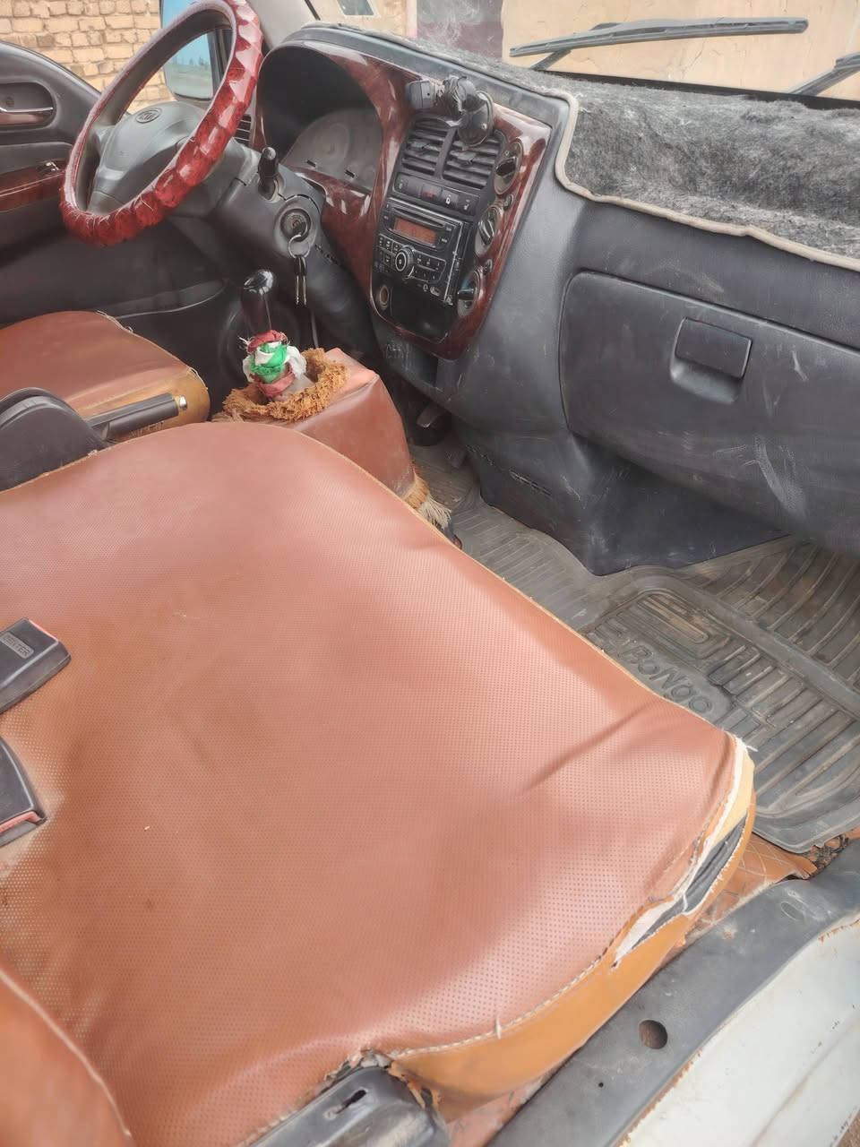 سلام عليكم كيه بنكو ثريه موديل ٢٠٠٨ للبيع سنويه ٢٠٢٩ بسمي سعر ٧٨ وبيهه مجال 
مكفولة رقم الهاتف ***********
