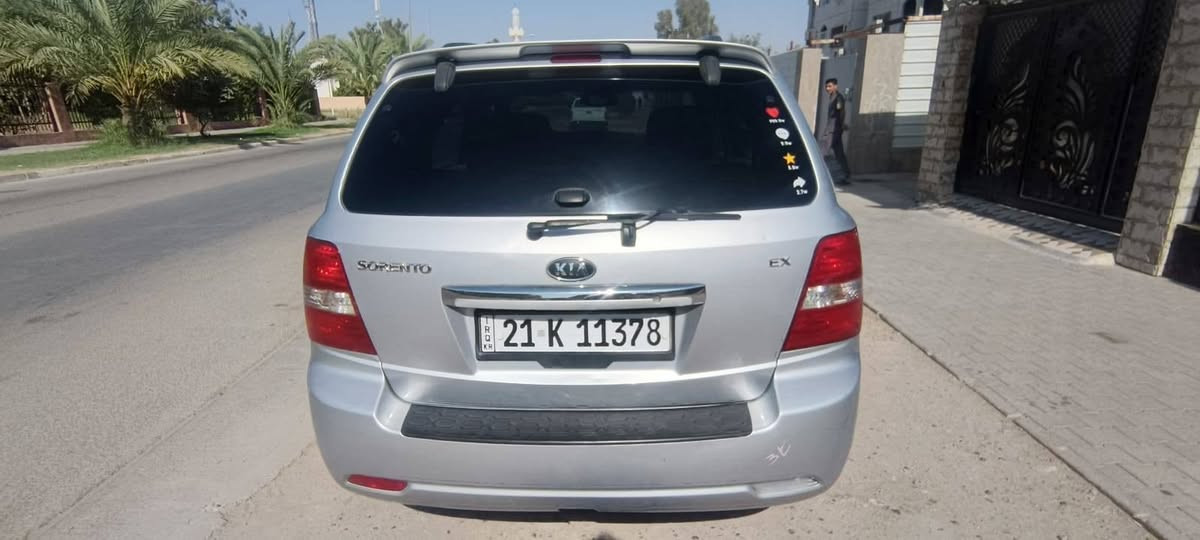 سيارة سورنتو لي البيع موديل 2008 للستفسار عن التفاصيل على هذه الرقم ***********
