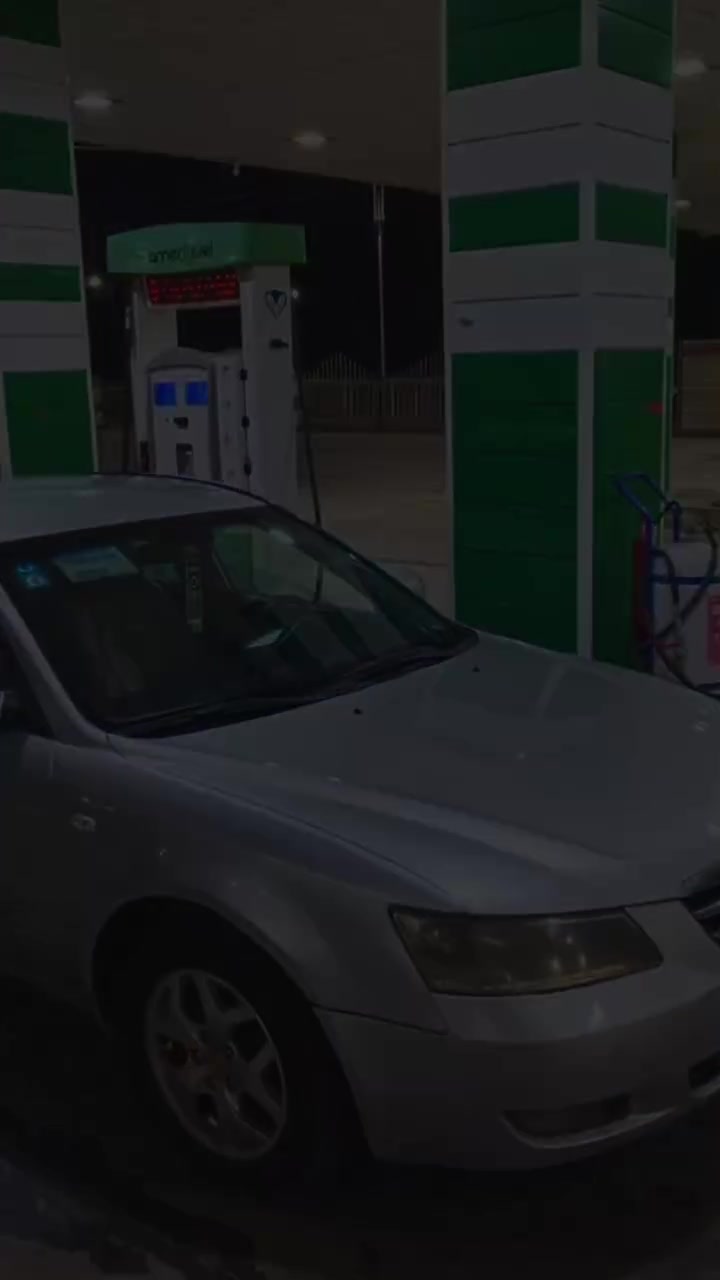 السلام عليكم سوناتا للبيع موديل 2007 خليجيه بيه اربع قطع صبغ بدون اي دواخل بدوون ضربه اثر شخوك ومصبوغات بدون معجون وتعديل خمسه ويل كب تبريد منصومه جديده ثلج صدر امامي خلفي كله جديد اني مشتغله بيدي ومنضومه فيت بم هم جديد اني مبدله ما خليت اي شي بيه نقص مكمله من كلشي والكمال لله السعر 89 وبيه مجال حك الجيه مكان السياره بابل محاويل ناحيه الامام الرقم للاستفسار *********** /***********
