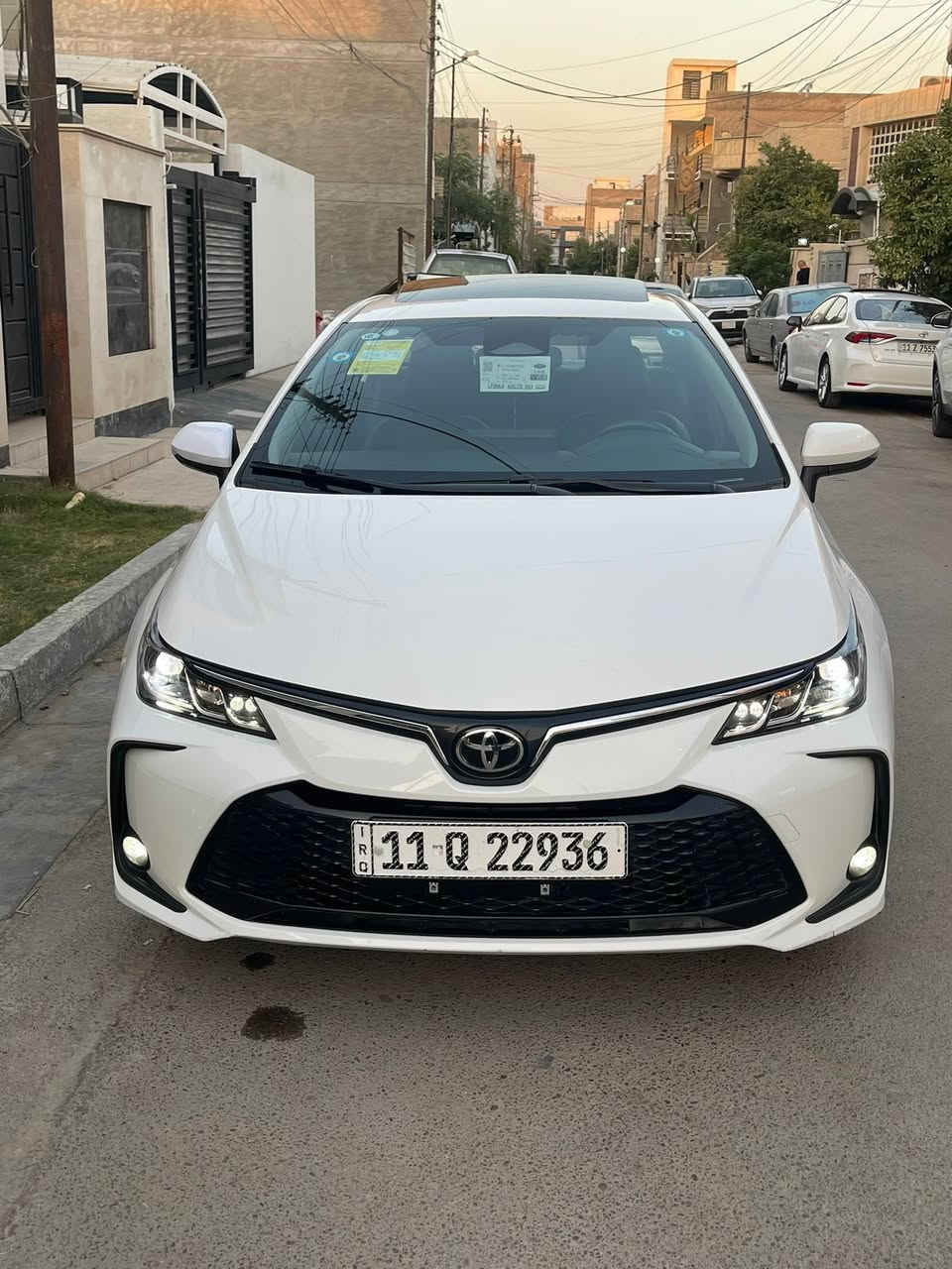 السلام عليكم
للبيع تويوتا كورلا هايبرد 
الشكل الخليجي 
موديل 2025 
ماشيه 10 الف كيلو 
سياره جديده كلش 
بيها ملاحظات بسيطه كلش 
مكفوله من البارد والصبغ والتبديل
فول مواصفات 
السعر 158 وبيها مجال بسيط 
للاتصال ***********
مكان السياره بغداد حي الجهاد حي الحسين
