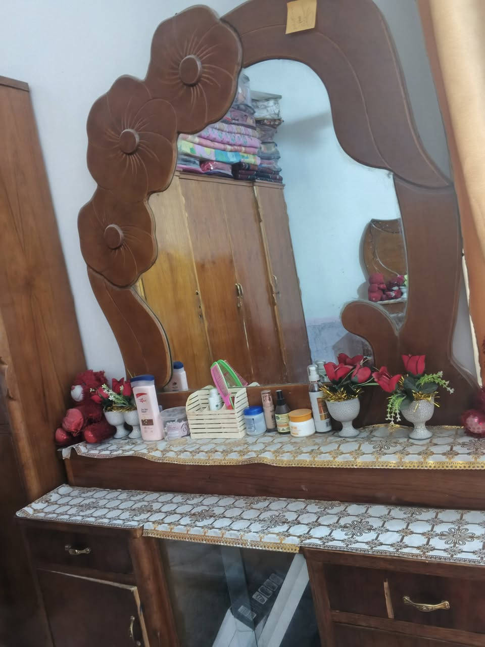 غرفة اخشاب تسكام  للبيع ونضيفه اي تأثير مابيها


**إذا كنت صاحب هذا الإعلان وتريد حذفه لأي سبب، رجاءا أرسل رسالة إلى الدعم الفني**