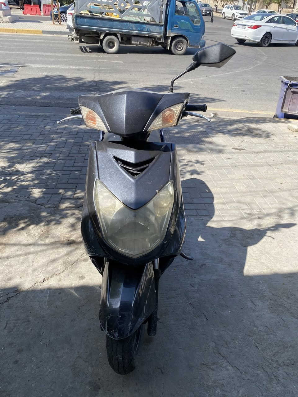 سكني فحل كابريتر دراجه جديده  مبدله بس ولفات دراجه حيل جديده سعر 450 بيهه مجال ***********
