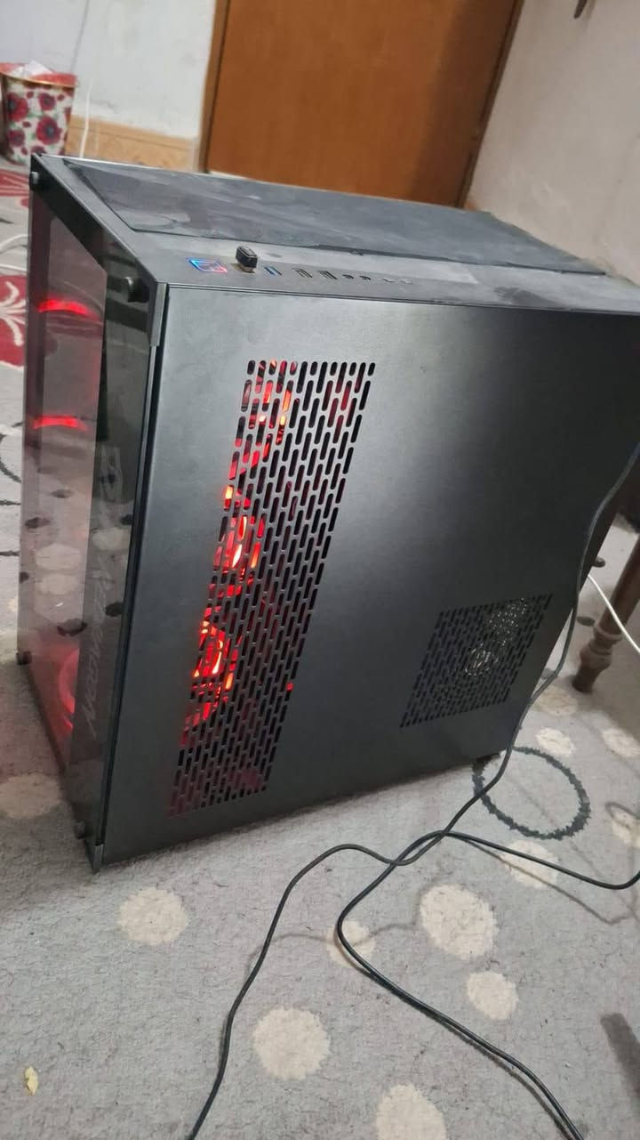 السلام عليكم شباب
عندي هاي الpc للبيع استعمال كلش قليل المواصفات بالصور

شاشات عدد ثنين . 

السعر ٢ مليون 

اذا اكو مراوس بلابتوب زين ومواصفات دزاينر هم عادي. 

مكاني النجف. 

التواصل ع الخاص
للملاحظه اني مكلف بالنشر وما اعرف هذا السعر حقهن او لا الي يعجبه يكتب السعر ونتفاوض


**إذا كنت صاحب هذا الإعلان وتريد حذفه لأي سبب، رجاءا أرسل رسالة إلى الدعم الفني**