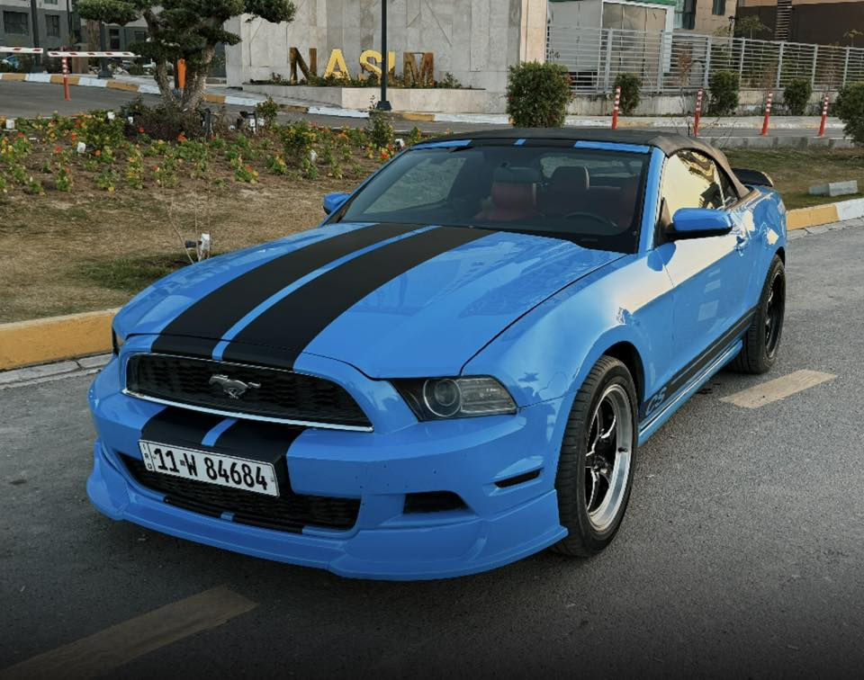 للبيع او مراوس بسيارة اربع بوب 

فورد موستنك 2013 وارد امريكي صور الحادث مرفقه لون بلادي صبغ 4 قطع بدون دواخل 
محرك 6 سلندر 3700 
كير اوتو تبترونك 
دواخل فورجد تغطيس
كشنات جلد
شاشة اندرويد
لحية RTR
خطة cs 
وياله ويلد 18 
سبايدر RTR

محرك كير اكسل تبريد كهرباىيات مضبوطة ادامه كامله جديدة سلف جديد باتري جديد
رقم بغداد باسمي
 السعر (97) ورقة بيها مجال بسيط *********** 
مكان السيارة بغداد السيدية
