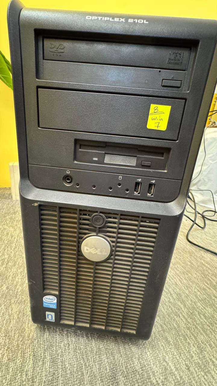 مجموعة حاسبات دسكتوب بنتيوم ٤ 
Dell Obtiplex 210 L Intel(R) Pentium(R) 4 CPU 3.00GHz 2.99 GHz حاسبة بنتيوم ٤
CPU 2.99 GHz 
Ram 512 mb 
Hard drive 75 gigabytes 
Cd rom dvd 
Floppy disk 
WiFi pci 
Mother board Dell 
Systems  windows 7 
مستعمل نظيف جدا وشغال وبيه نظام ويندوز ٧ البصرة, العراق


**إذا كنت صاحب هذا الإعلان وتريد حذفه لأي سبب، رجاءا أرسل رسالة إلى الدعم الفني**