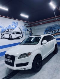 اودي Q7 • فول فول • ٢٠٠٠٠٠