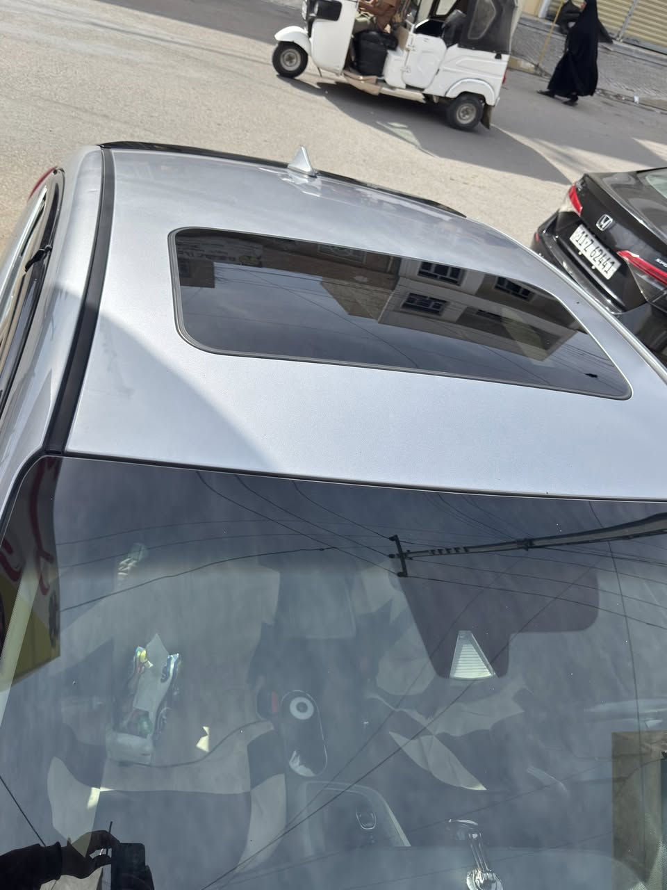 النترا موديل 2017 لمتدد فول مواصفات واحد على واحد وارد امريكي بدون ضربه اختصرت الكلام الك كله بالصور وكلشي مذكور عندك ماشيه 157ميل وقابل للزياده ويلها بلادي رياضي 17 موجود السعر 128 وبيها مجال للشراي وتحياتي للجميع الاتصال *********** واتساب متوفر العنوان بغداد  والله يرزق الجميع يارب
