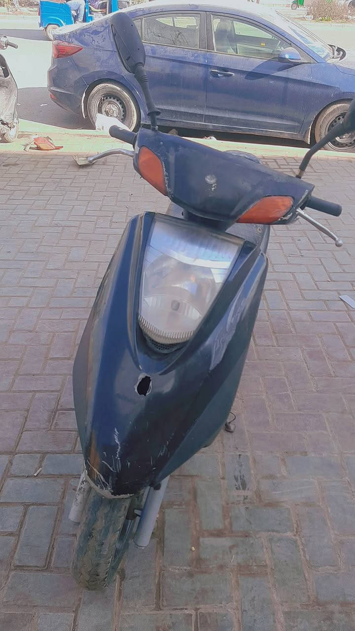 السلام عليكم بريز جانت شغاله وطفت ابيعلك كوم حديد ٢٠٠ الف مكاني الدوره ***********
