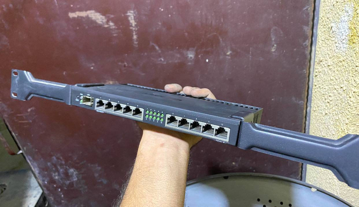 متوفر
حديد 36 متر G35 (12 قطعة) السعر 300 الف
دش 23 انتي نويز دلتا لنك السعر 50 الف
سكتر ubnt 120° عدد 7 سعر القطعة 55 الف
سكتر تيتانيوم 2.4 + sma السعر 35 الف
912 عدد 16 سعر القطعة 35 الف
روكيت RB711 تردد 5G السعر 30 الف
نانو m5 xw السعر 35 الف
نانو m5 xm السعر 30 الف
مايكروتك متل 5 السعر 20 الف
مايكروتك 4011 عدد 2 سعر القطعة 185 الف
عاكسة مكزما 850 عدد 3 سعر القطعة 75 الف
راك بلوستورم 6u السعر 35 الف
بورسبلاي 20A السعر 20 الف
ميديا كونفيرتر عدد 3 سعر القطعة 15 الف
هبات 10/100 (سيسكو، نتكير، تبلنك) سعر القطعة 15 الف
بغداد / الاعلام / الري
التواصل خاص او على الرقم :
***********
يتوفر توصيل كافة المحافظات
