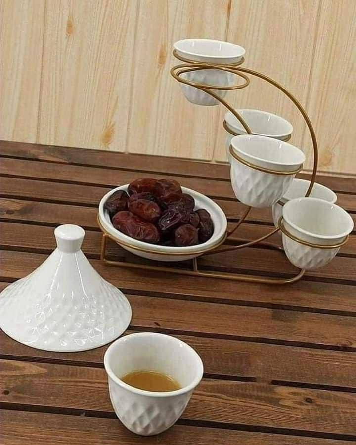 سيت تمرية + ستاند
+6فناجين 
التوصيل كافة محافظات العراق


**إذا كنت صاحب هذا الإعلان وتريد حذفه لأي سبب، رجاءا أرسل رسالة إلى الدعم الفني**