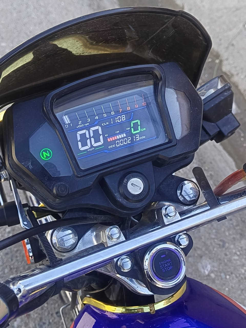 موديل 25 محرك 200 محرك 5 كير دراجة صارلها شهر مشدودة مكفولة ***********
