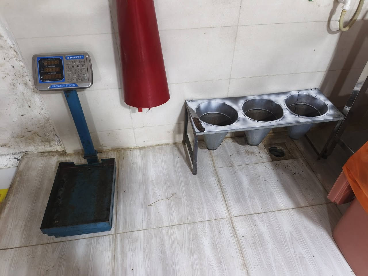 سڵاوی خوای گەورەتان لێبێت  ئەم ئەشیانە بۆفرۆشتن زۆر پاکو بێعەیبن  سعری  275هەزار  لەسلێمانی   ژم  ***********
