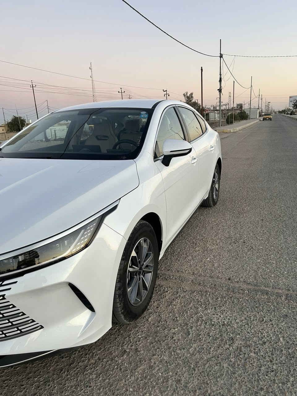 سلام عليكم بيوادي فول نضافه فول كفاله من عده بارد خفيف سويتا ديفيار أو قبق جنطه لاتبديل أو لأفتح أو لا صبغ ولا تكحيل سياره ماشيه شي قليل حفضت بصمه موجوده أو كارت موجود كاعيات ارضيه حوضيه جلدت حمايه كير اسياره 125 ورقه أو بيه مجال حق الجيه ال شراي اهلن وسهلان  بي  شراي لسياره رقم بغداد ثاني يوم تحويل بسمي السياره  BYd *********** عنوان ديوانية
